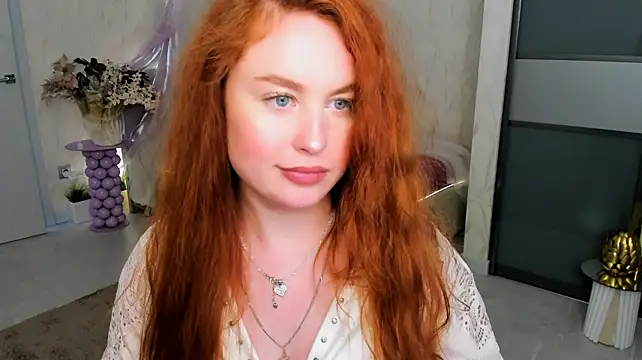 AirySilhouette live cam on StripChat