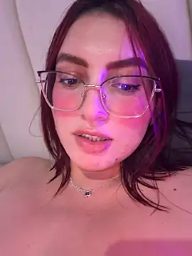 VioletPearson live cam on StripChat