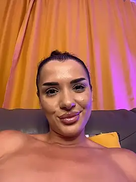 chloenyx live cam on StripChat