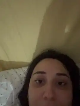 ICEGLOSS live cam on StripChat