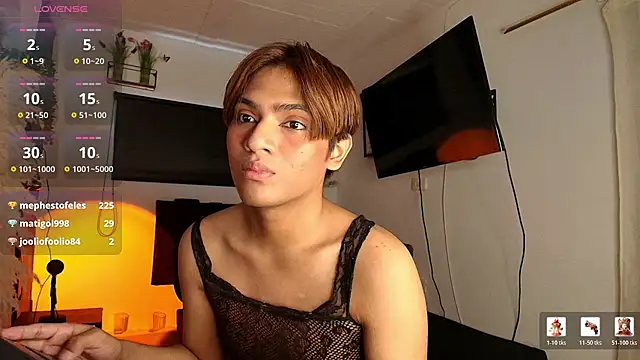 imgerver live cam on StripChat