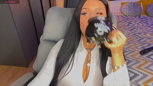 mygoddesshecate webcam