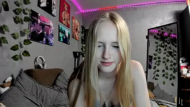 Mia_Azart webcam