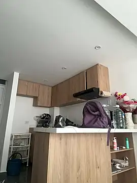 valery_mora webcam
