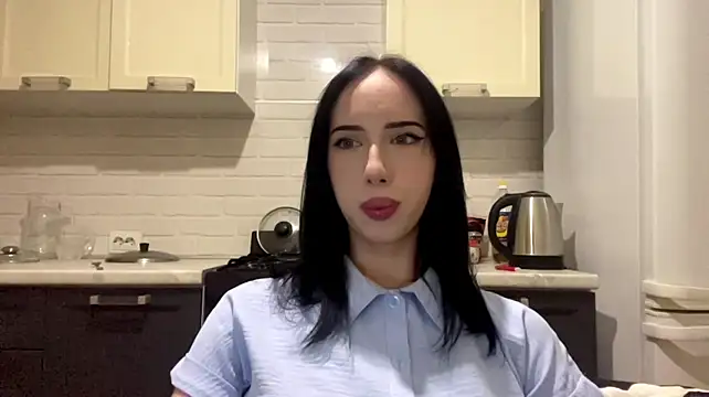 IsabellaQiueen webcam