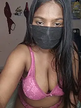 sluttyzoyaa webcam