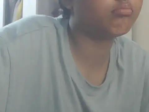 NancyRuvi webcam