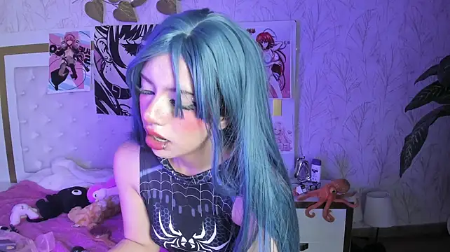Effy_Kessler webcam
