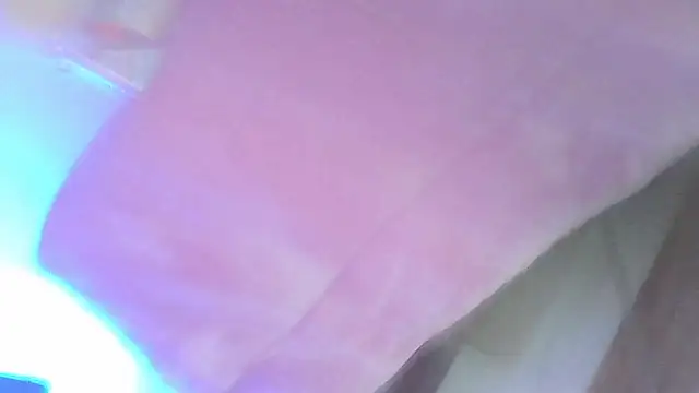 karol_stom webcam