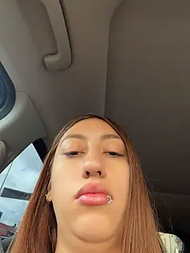 Sara_fun live sex cam