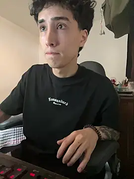 gojo_satoru_18 live sex cam