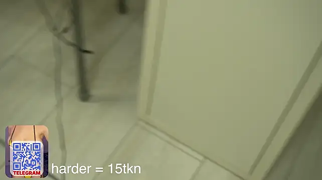 cream_fucks webcam