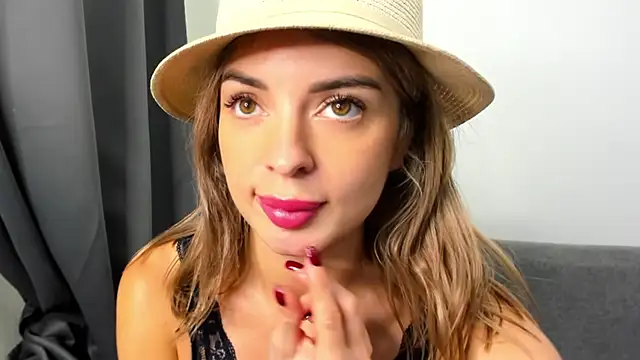 _ellen_meow_ webcam