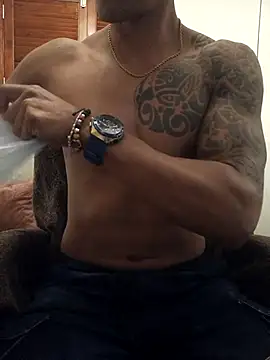 Joylopez_fit webcam