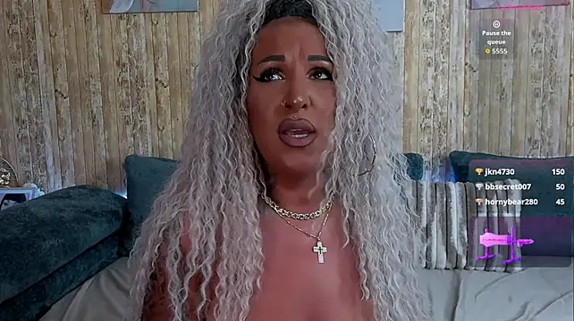 Sierra_Quinn webcam