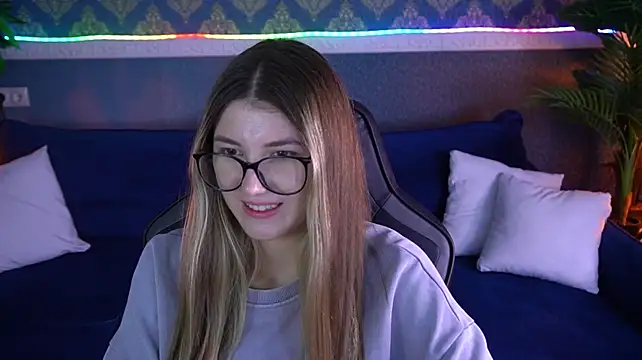 Lissaa_Moon webcam