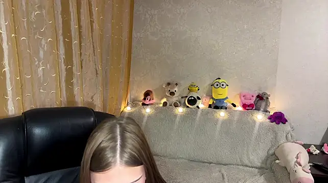 urcutiebunnyy webcam