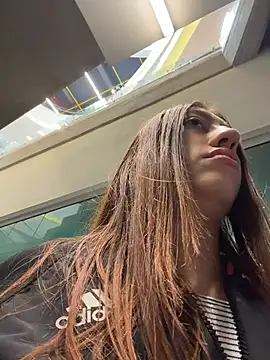 Sara_fun webcam