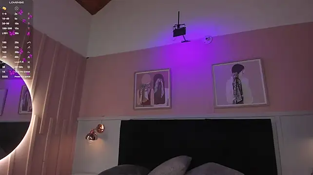 elodie_walker webcam