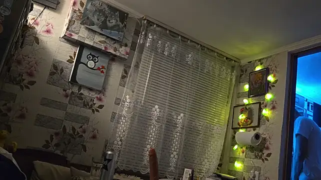 Vuitton live sex cam
