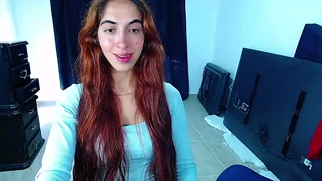 MariamGray1 live cam on StripChat