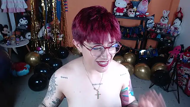 MissMiia2 live cam on StripChat