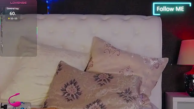 BellaKarma webcam