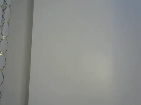 ebony_lynne live cam on StripChat