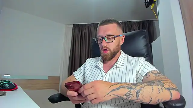 Findom_guy webcam