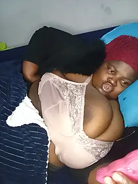 ChubbyLucia webcam