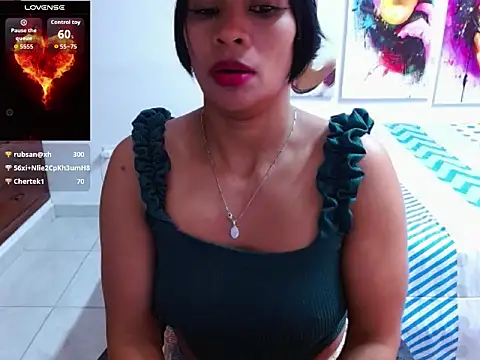 ZoeVibe_2306 webcam