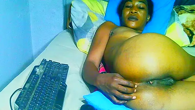 freaky_naughty webcam