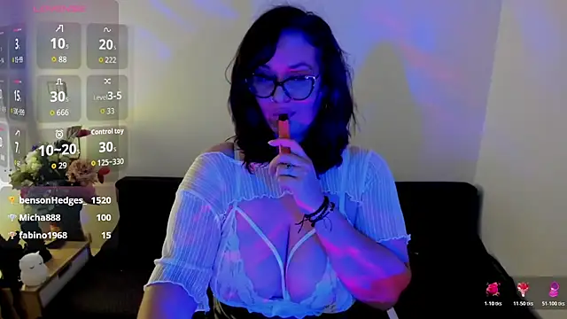 Laura_sinner 📕 live chat