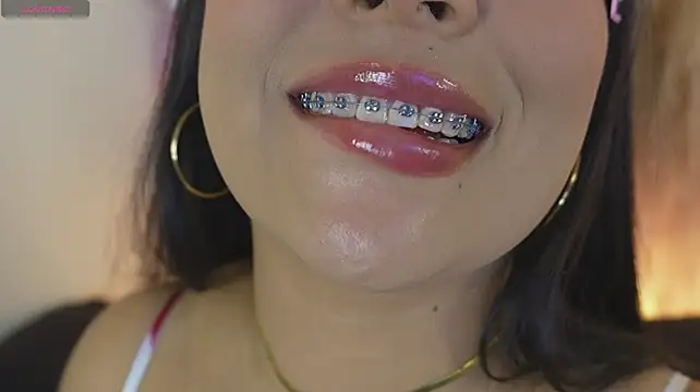 mia_roux1 webcam