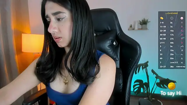 Anya_Volkov webcam
