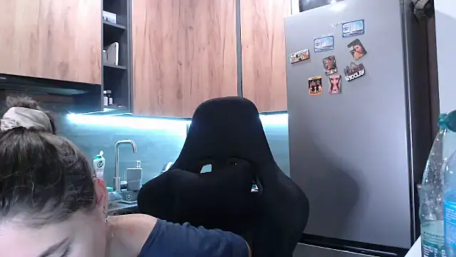 delightful_sofi webcam