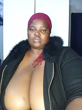 ChubbyLucia webcam