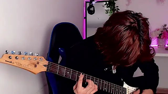 oli_dusk live sex cam
