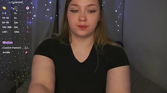 CuteSharloti webcam