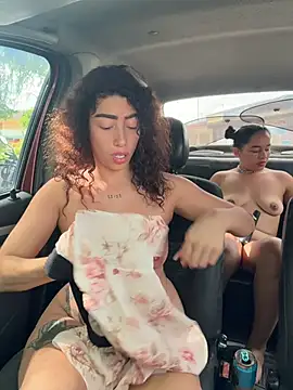 roxyrougee webcam