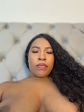 izzybelmonth12