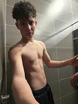 yoursexyjose webcam