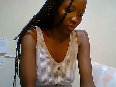 Shania_loveer webcam