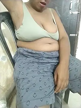 Princess_Zoyaa webcam