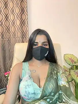 its_ur_flora live cam on StripChat