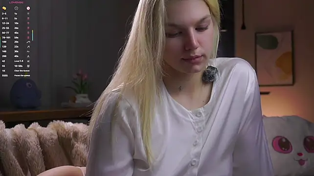 EdlinAlliston live cam on StripChat