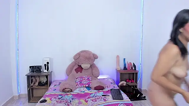 SusanLustTV webcam