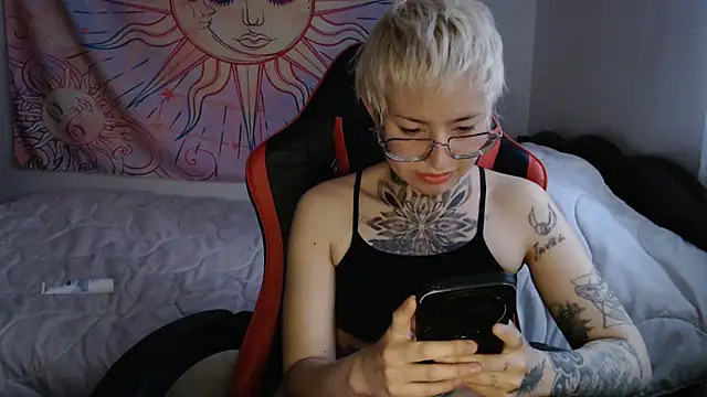ArrangedFoot webcam