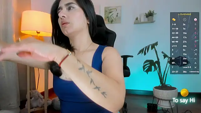 Anya_Volkov webcam