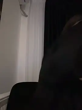 Sara_Hug webcam